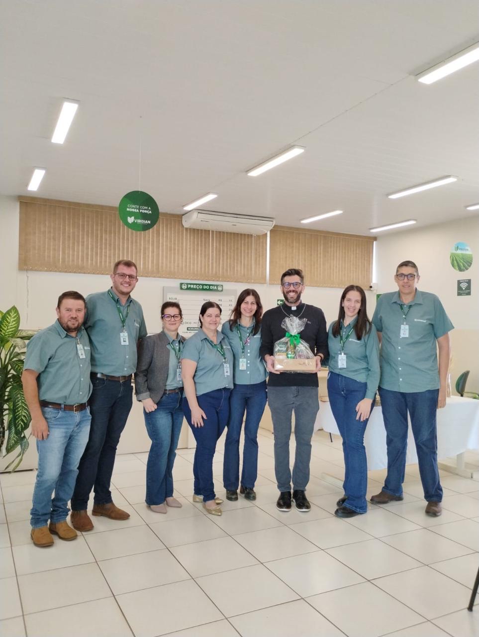 Em Ourizona, cooperados e colaboradores participam da tradicional B&ecirc;n&ccedil;&atilde;o da Safra 