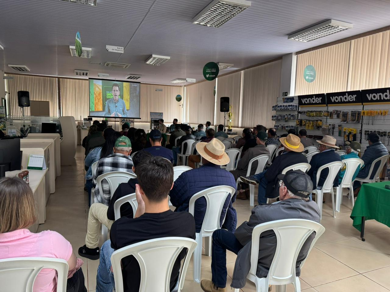Cocamar d&aacute; in&iacute;cio &agrave;s reuni&otilde;es com os cooperados nas unidades 