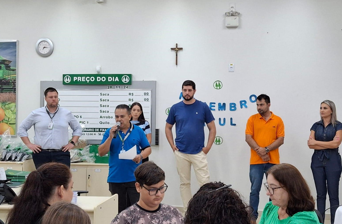 Cocamar/Floresta re&uacute;ne produtores para conscientizar sobre o Novembro Azul